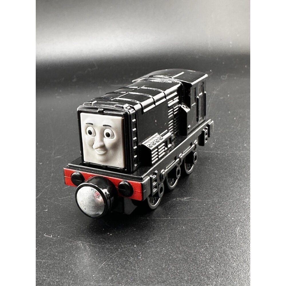 Thomas &‎ Friends Take n Play Along Diesel 2013 Happy Face Diecast Train Limited